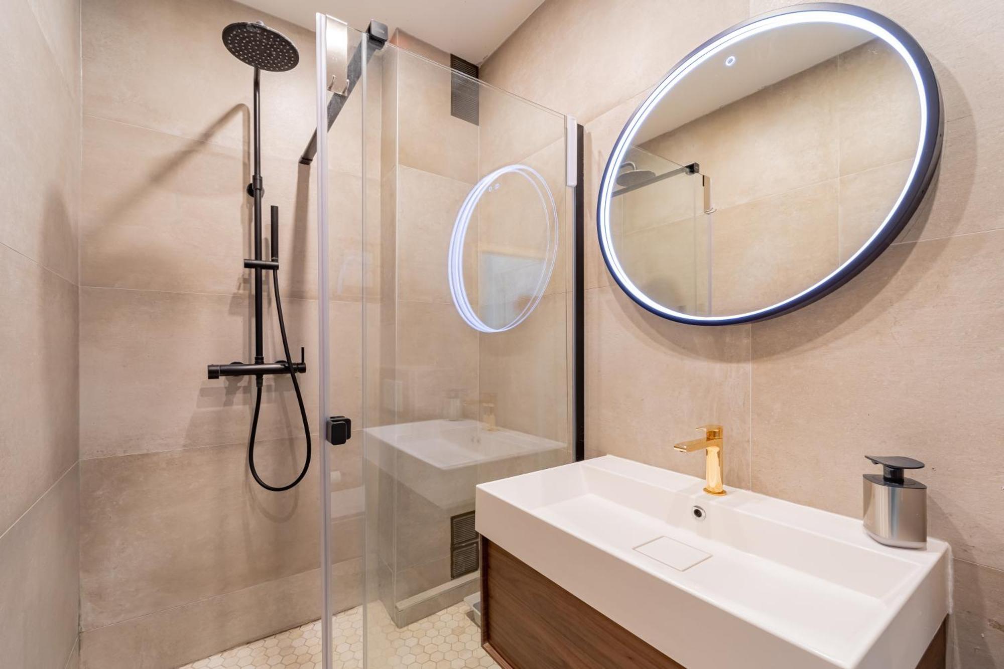 Nice Stay In City Center With Parking Boulogne-Billancourt Bagian luar foto